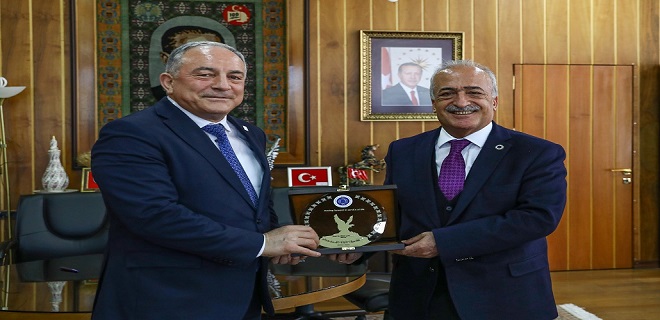 Atatürk Üniversitesi ile Azerbaycan Teknik Üniversitesi Arasında İş Birliği Protokolü İmzalandı