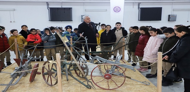 Tarım Müzesinin İlk Ziyaretçileri Minik Öğrenciler Oldu