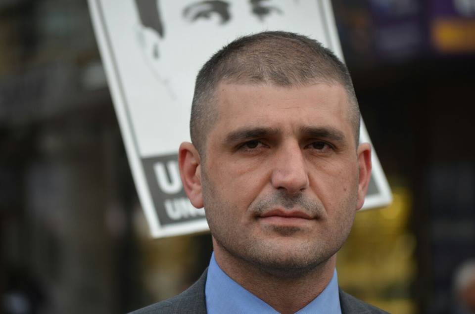 ‘Bozkurt İşareti’Sakıncalı bulundu üyeliği askıya alındı