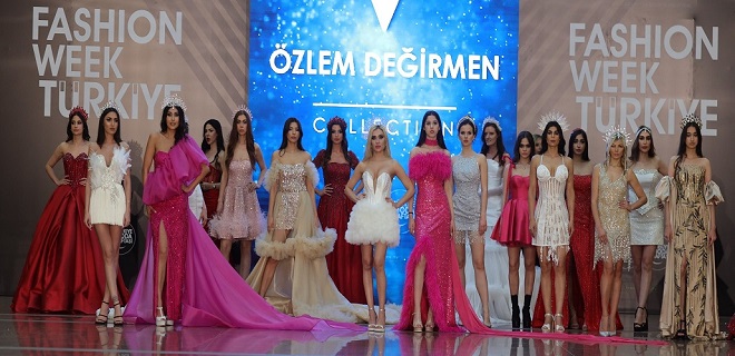 Özlem Değirmen’den görkemli defile