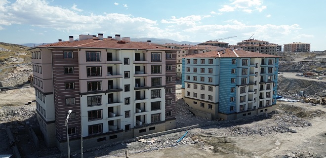 Başkan Güder: “Deprem Konutları Kısa Süre İçerisinde Teslim Edilecek”