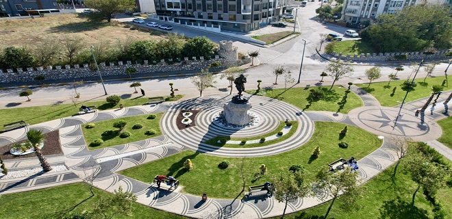 “BANDIRMA BELEDİYESİ ÇEVRE ÇALIŞMALARIYLA FARK YARATIYOR”