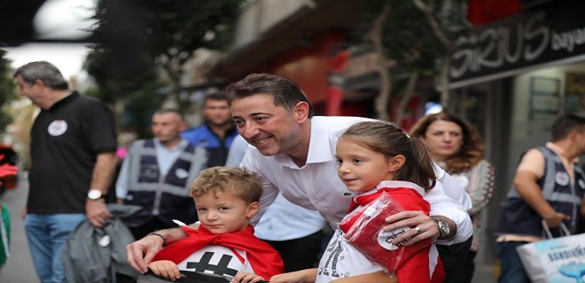 BANDIRMA’DA YER GÖK KIRMIZI BEYAZ