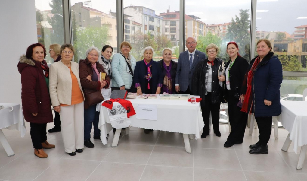 BAŞKAN ALBAYRAK, TEKİRDAĞLI YAZARLARLA BİRARAYA GELDİ