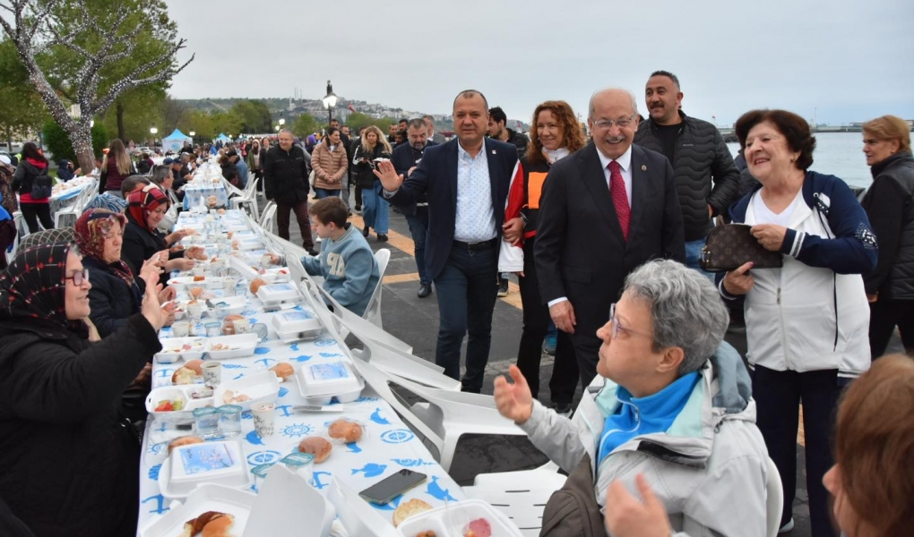 Hıdırellez coşkusuna ortak olmak isteyen binlerce Tekirdağlı akın etti.