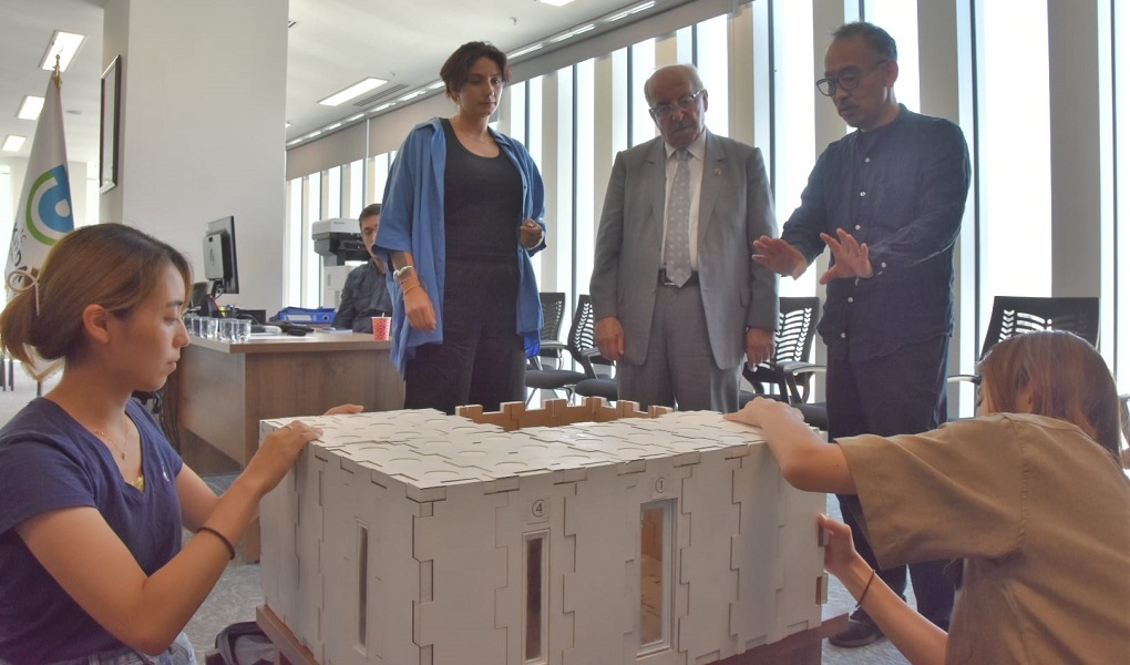 JAPON MİMARLIK EKİBİNDEN BÜYÜKŞEHİR BELEDİYESİNE ZİYARET