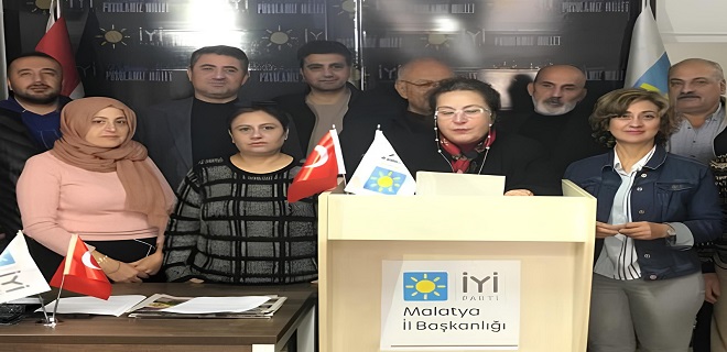 Malatya İyi Parti Kadın Kollarından  8 MART DÜNYA EMEKÇİ KADINLAR GÜNÜ  Kutlaması