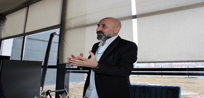 İbrahim Erkal gibi olmam mümkün değil