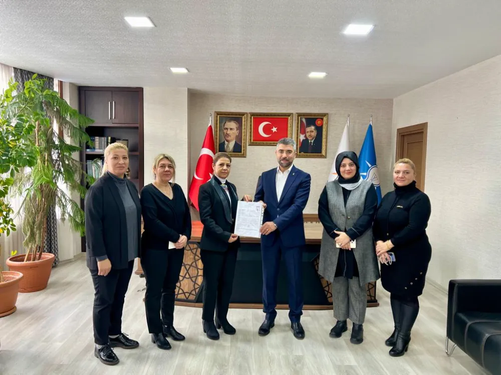 Necla Kurt Ak Parti Pasinler Belediye Başkanlığına Aday Adayı Oldu