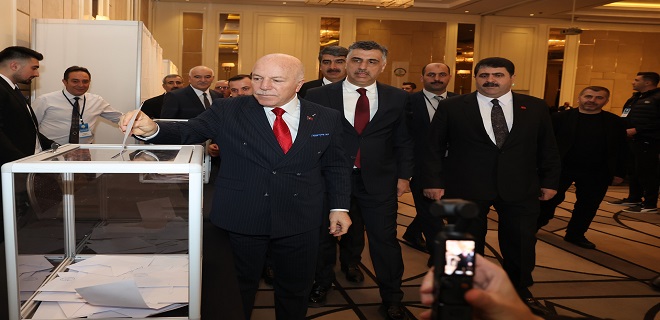 Enerji Kentleri Birliği Başkanı Mehmet Sekmen Güven Tazeledi