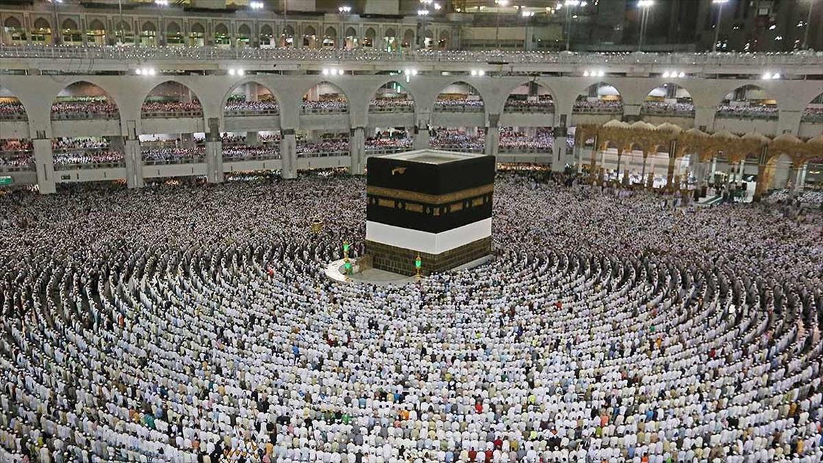 Diyanet İşleri Başkanı Erbaş: 65 yaş üstü dahil 83 bin 430 hacı adayımızı kutsal topraklarda ağırlayacağız