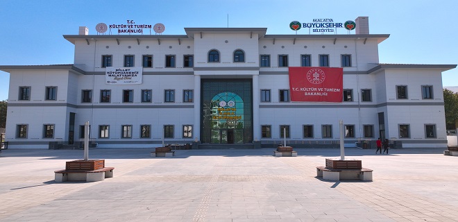 Öğrencilerden Tam Not