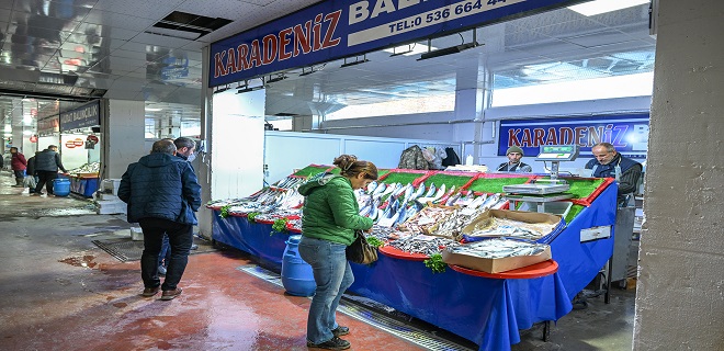 ET VE BALIK PAZARI ESNAFLARINDAN BAŞKAN GÜRKAN’A TEŞEKKÜR