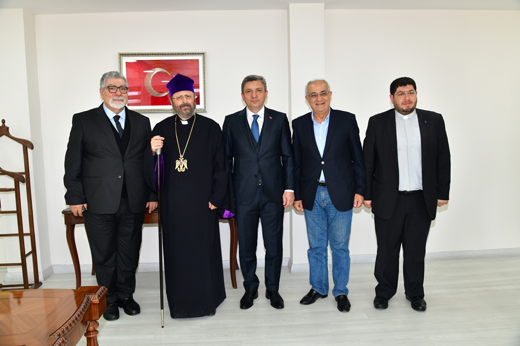 Türkiye Ermenileri Patriği Kadasetli Sahak II’den Vali Hulusi Şahin’e Ziyaret.