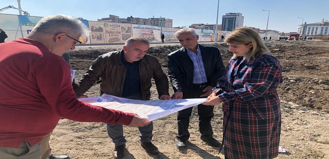 Malatya Milletvekili Ölmeztoprak’tan Merkez Çarşı’da İnceleme