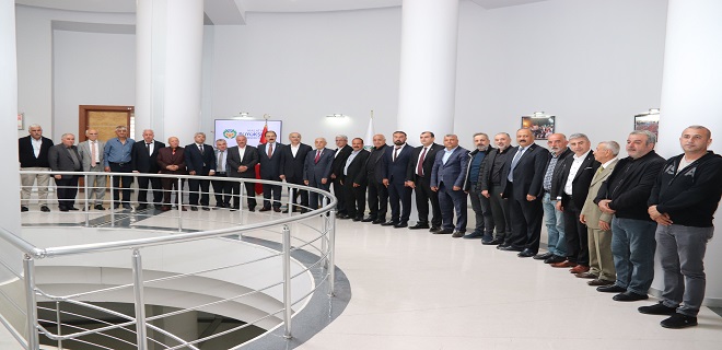 Esnaf Teşkilatlarından Büyükşehir Belediye Başkanı Er’e Ziyaret