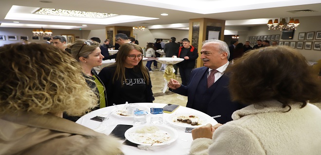 Atatürk Üniversitesinde Bayramlaşma Töreni Düzenlendi