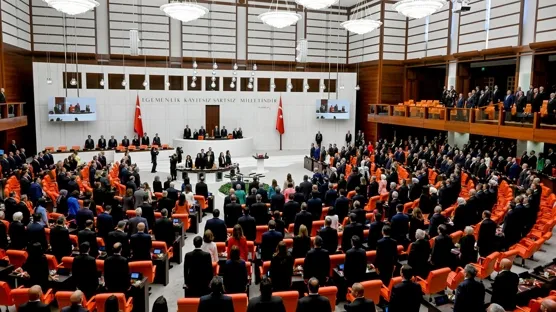 İlk kez milletvekili seçilen 332 milletvekilinin 322'si yeminini tamamladı