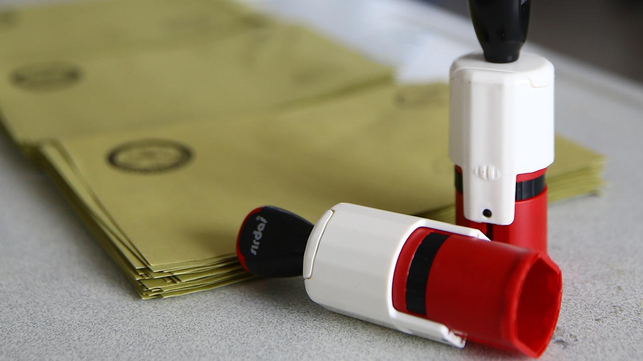 Yurt dışında oy verme işlemi yarın başlıyor