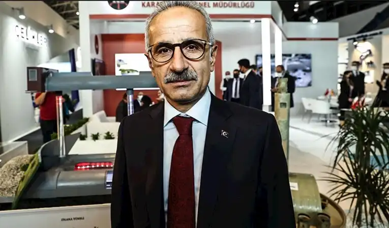 Ulaştırma ve Altyapı Bakanı Abdulkadir Uraloğlu oldu