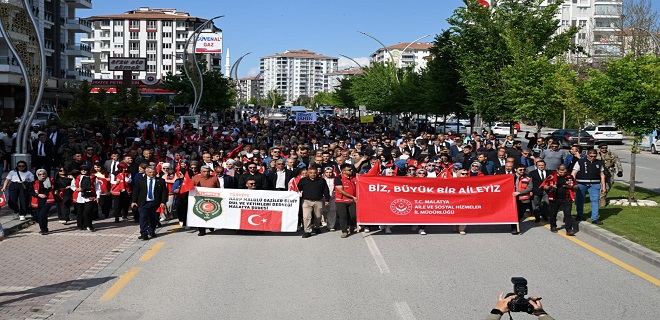 15 Mayıs Aile Günü Kortej Yürüyüşü ve Festival Düzenlendi