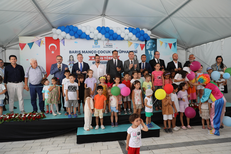 SİLİVRİ’DE BARIŞ MANÇO KÜTÜPHANESİ AÇILDI