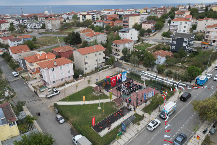 SİLİVRİ GÜMÜŞYAKA’DA 3 PARKA TOPLU AÇILIŞ TÖRENİ