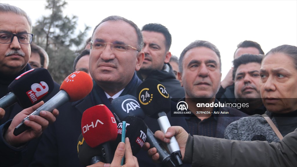 Adalet Bakanı Bozdağ: Depremlere ilişkin provokatif paylaşımlara karşı adli süreçler işletiliyor