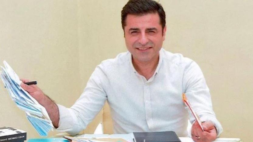 Demirtaş'tan seçmenlere 'ikna edin' çağrısı