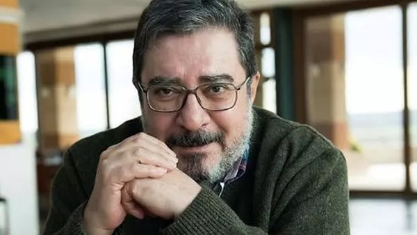 Gazeteci-yazar Engin Ardıç hayatını kaybetti