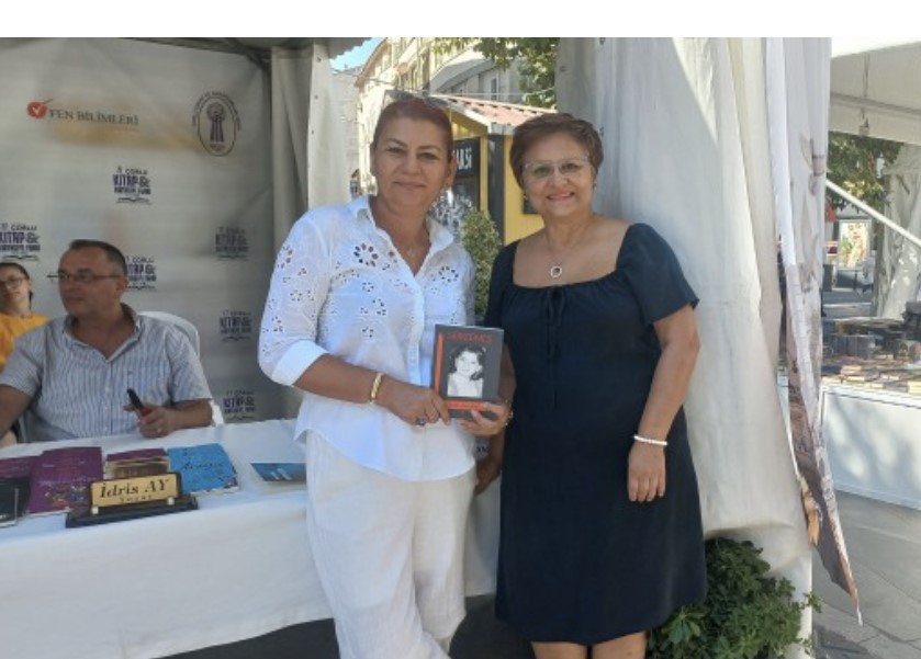 LEMAN CAN, KİTABI “SERZENİŞ” İLE ÇORLU KİTAP FUARINDAYDI