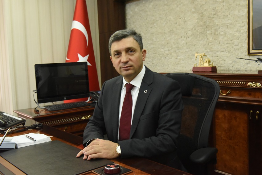 Valisi Hulusi ŞAHİN’in 23 Nisan Ulusal Egemenlik ve Çocuk Bayramı Mesajı