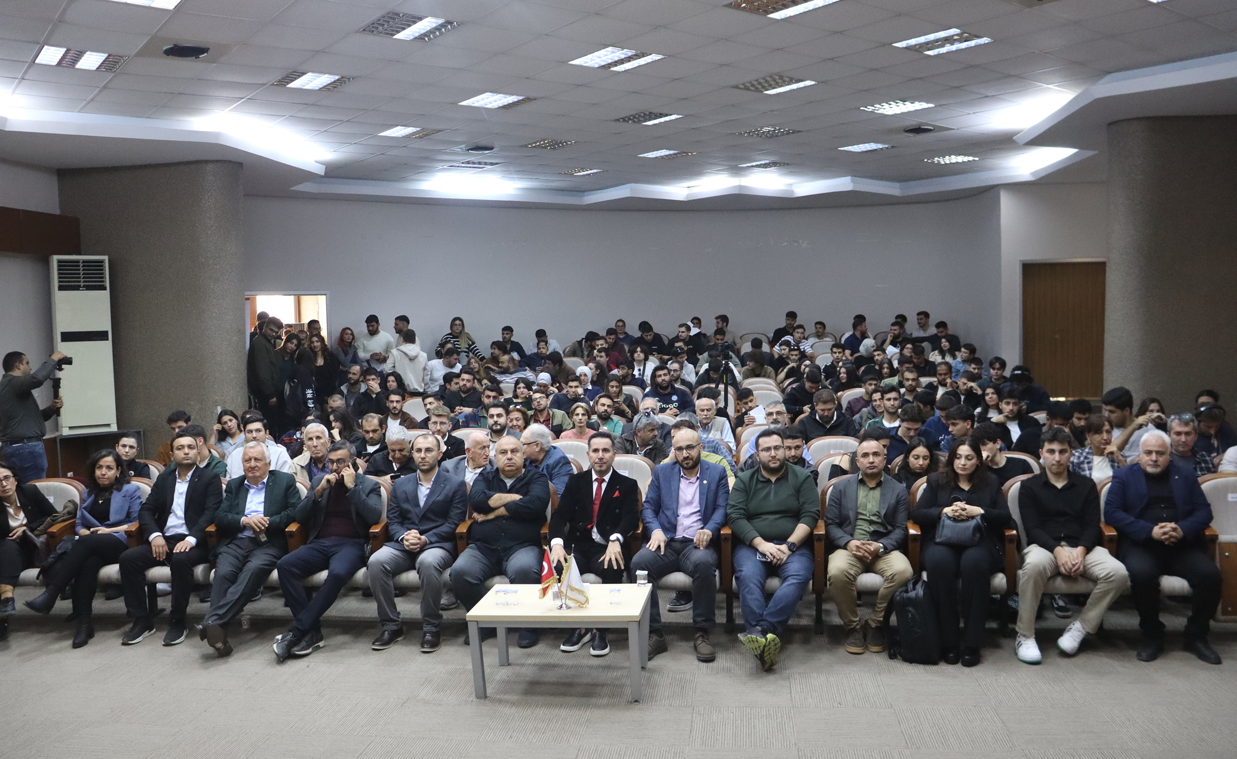 İnşaatta Gelecek 25 Yıl Vizyonu ve Trendleri” Konferansı Düzenlendi