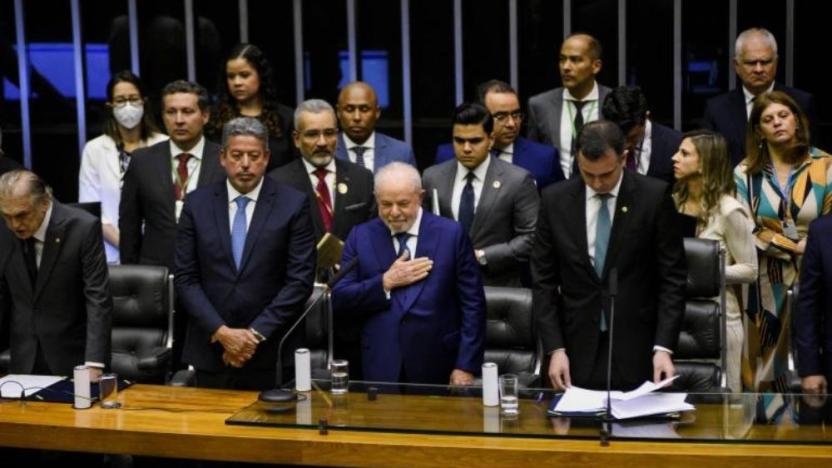 Brezilya'da Lula resmen göreve başladı