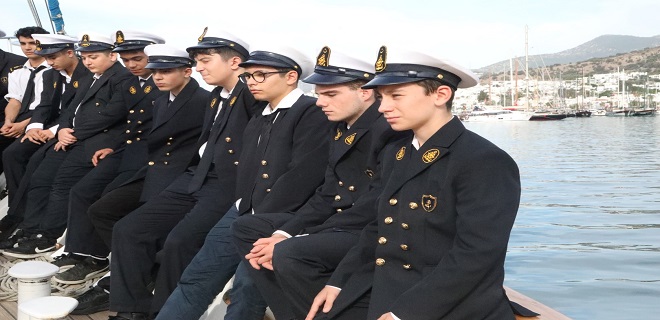 ÖĞRENCİLERE MAVİ BAYRAK EĞİTİMİ