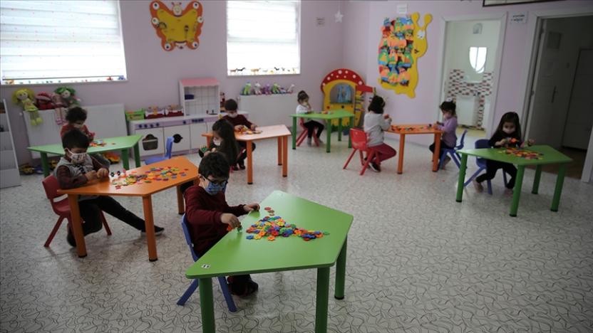 Karar tartışma yarattı: Özel kreş ve anaokulları eğitime dönüyor