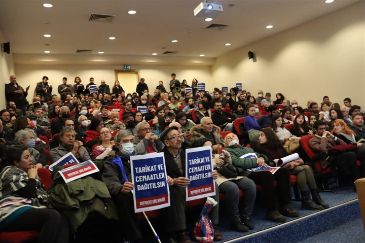 Sosyalist Güç Birliği’nden başörtüsü teklifine tepki: Anayasa'ya aykırı teklif reddedilmeli