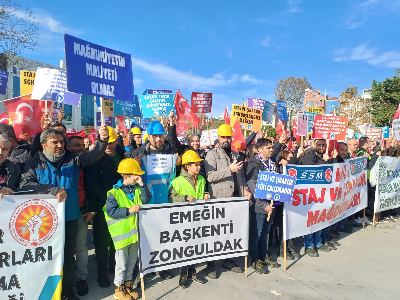 Staj ve çıraklık mağdurları Büyük İstanbul Mitinginde buluştu