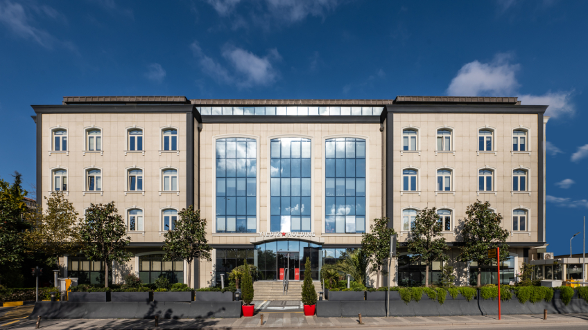 Yıldız Holding'den deprem bölgesine 175 milyon TL'yi aşan yardım